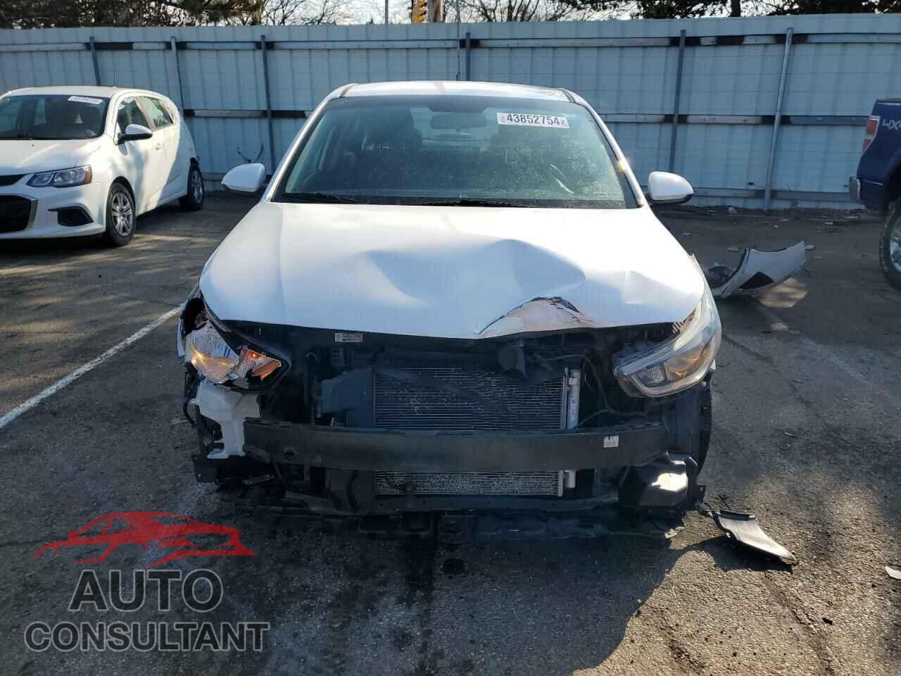 HYUNDAI ACCENT 2018 - 3KPC24A37JE007334