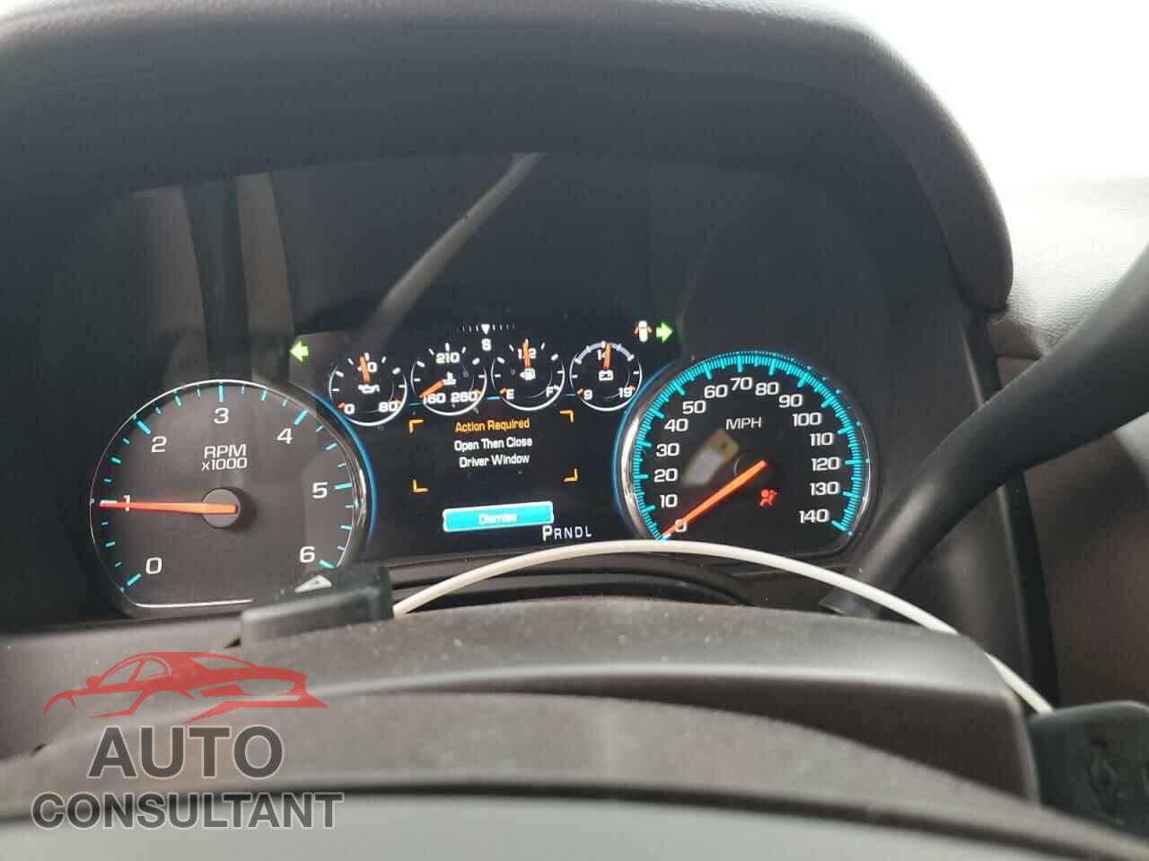 CHEVROLET SUBURBAN 2017 - 1GNSCHKC2HR296952