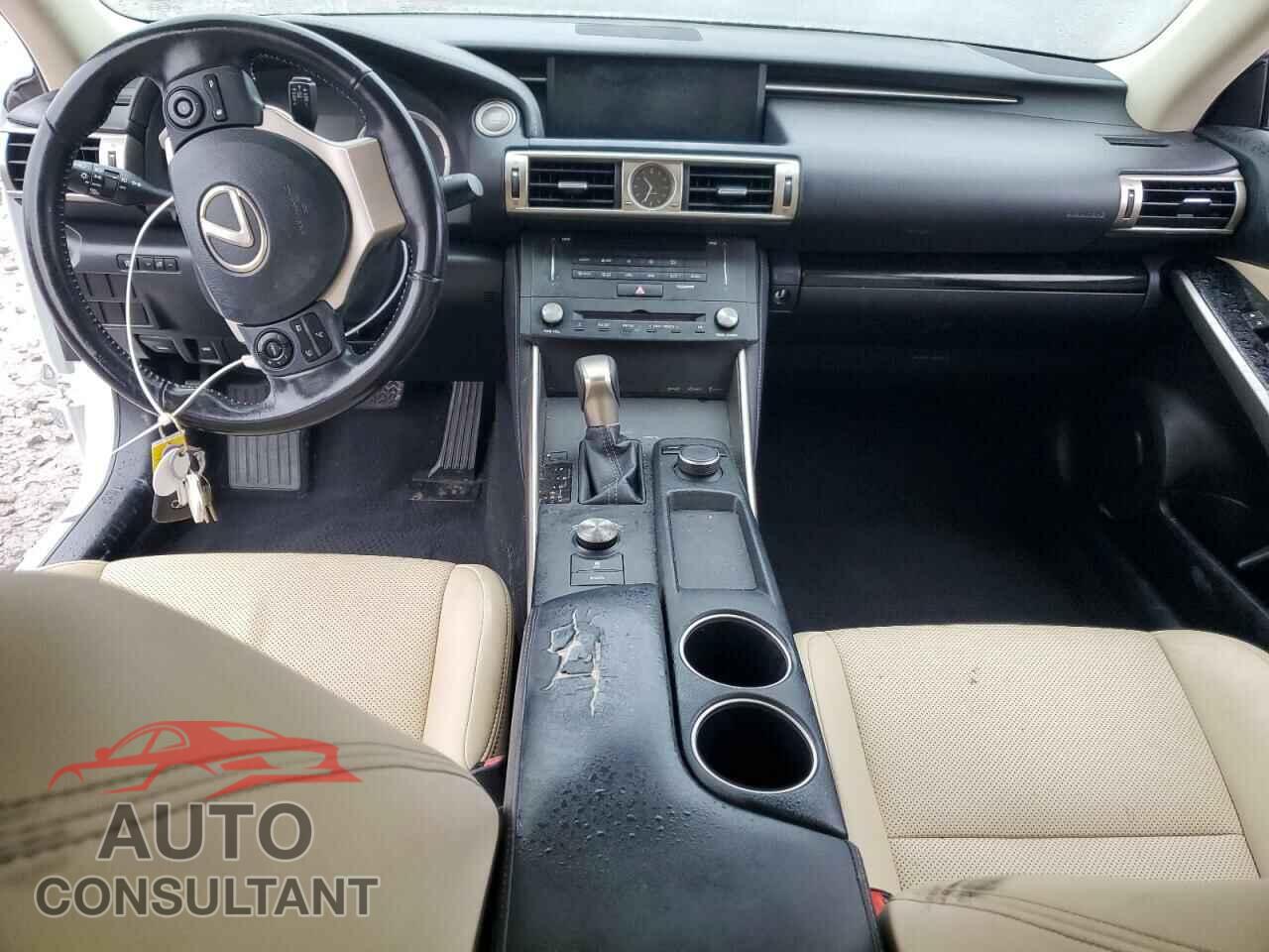LEXUS IS 2015 - JTHBF1D27F5078097
