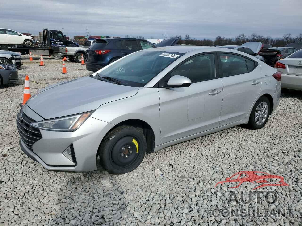 HYUNDAI ELANTRA 2019 - KMHD74LF2KU796584