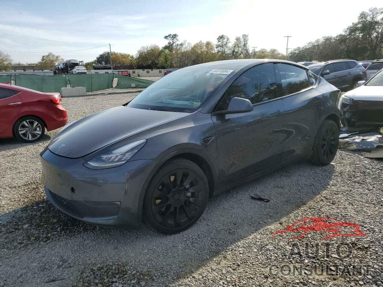 TESLA MODEL Y 2021 - 5YJYGDEE6MF074346