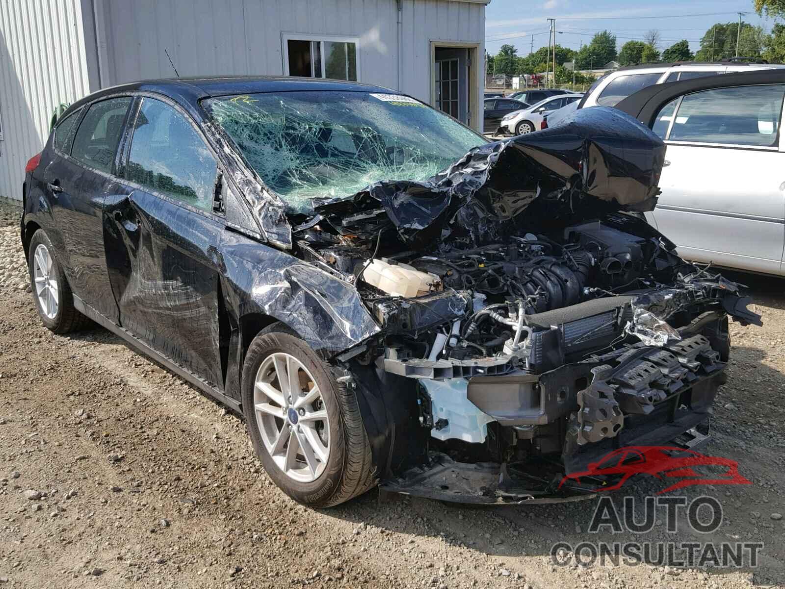 FORD FOCUS 2017 - 1FADP3K23HL324010