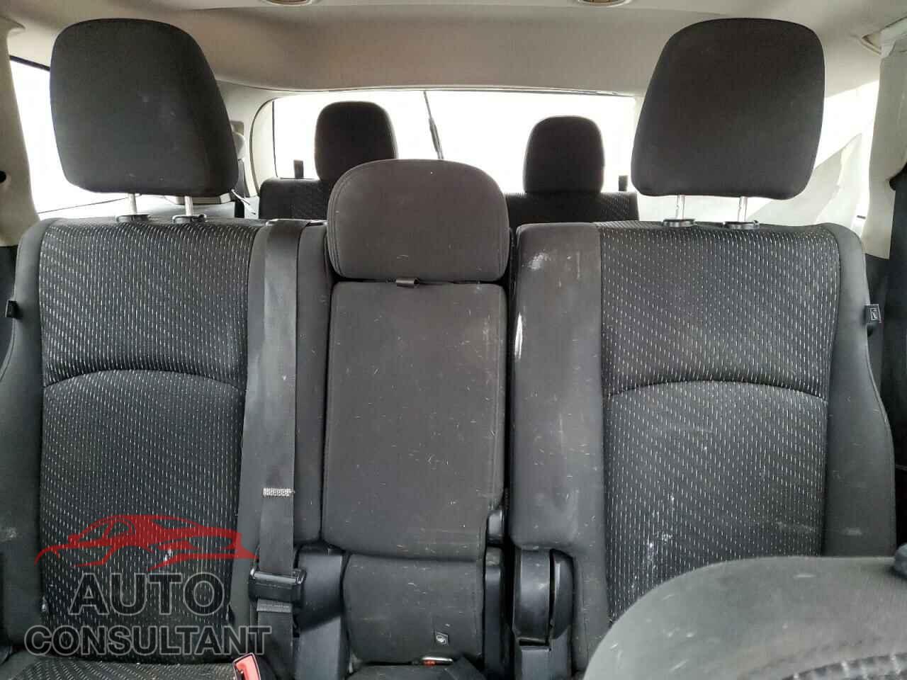 DODGE JOURNEY 2018 - 3C4PDCAB2JT526624