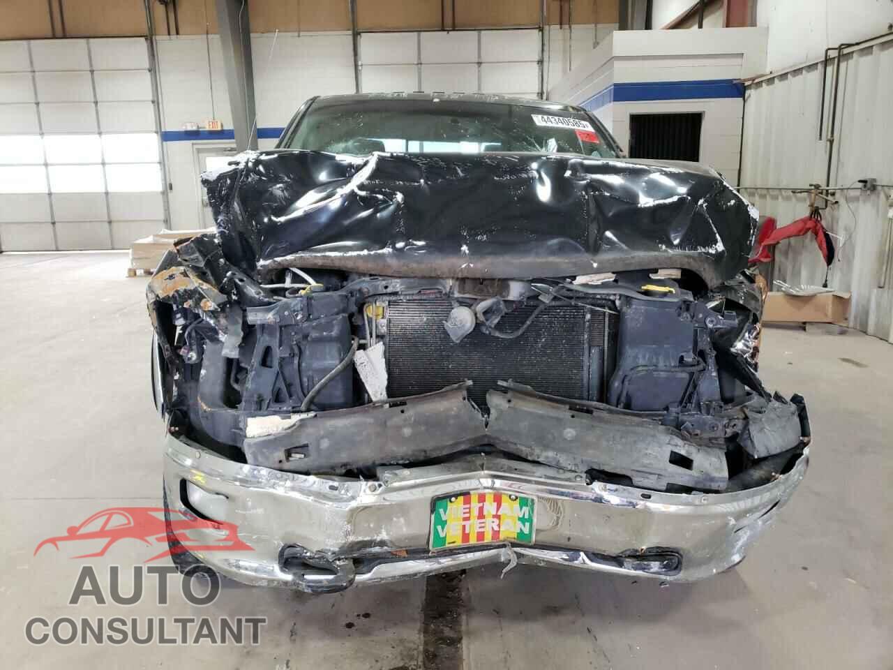 DODGE RAM 1500 2012 - 1C6RD7NT4CS138373