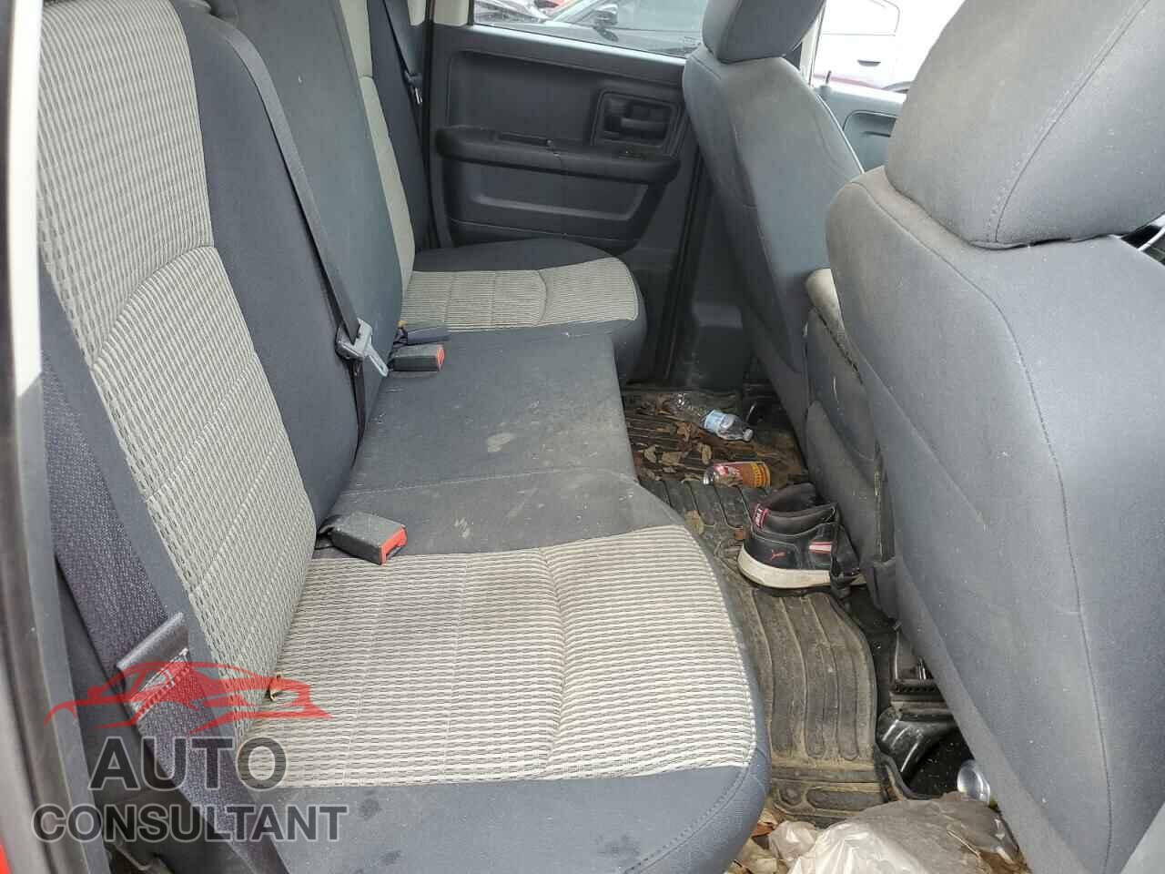 DODGE RAM 1500 2012 - 1C6RD7FT8CS105536