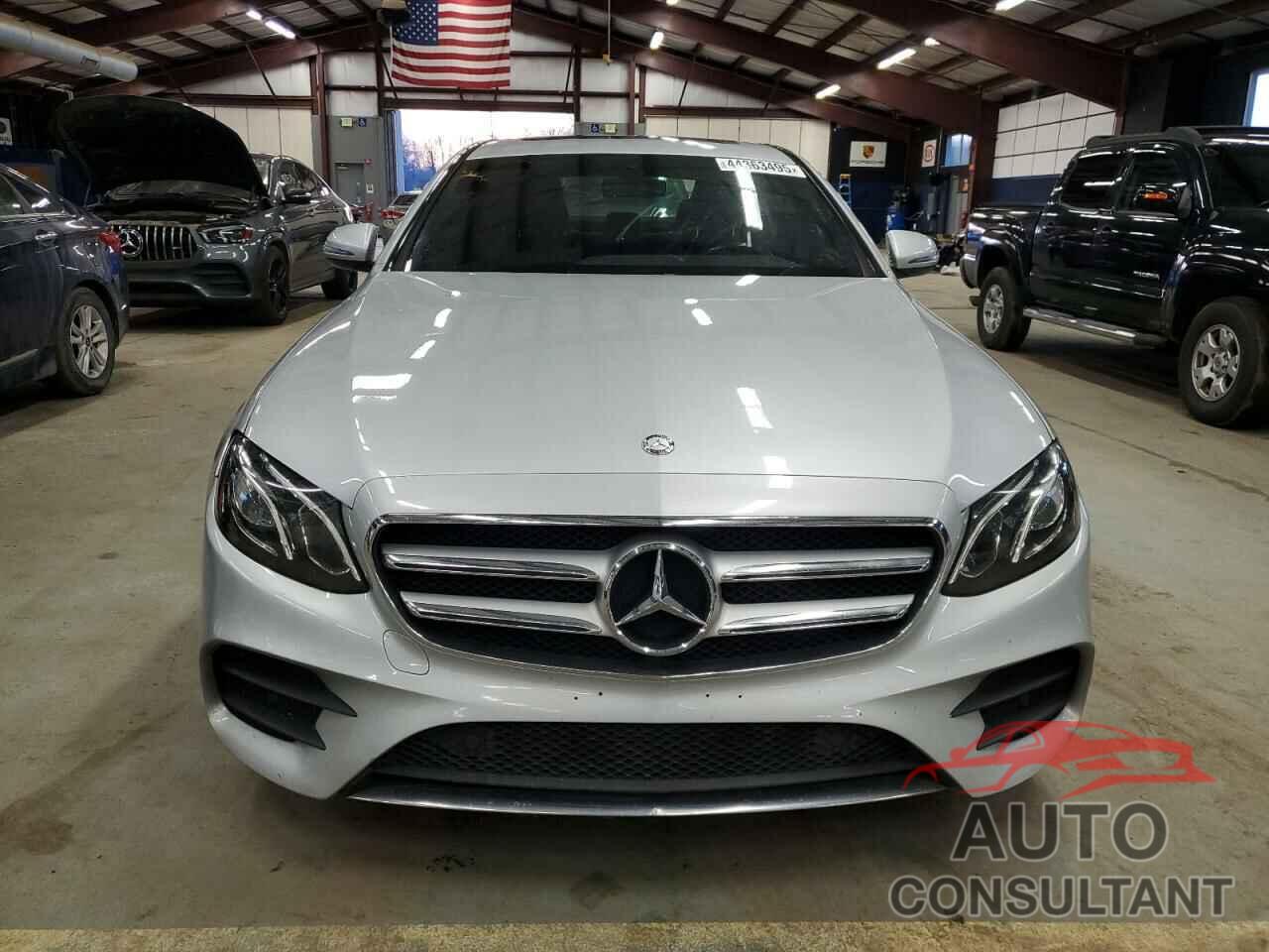 MERCEDES-BENZ E-CLASS 2017 - WDDZF4KB4HA104188