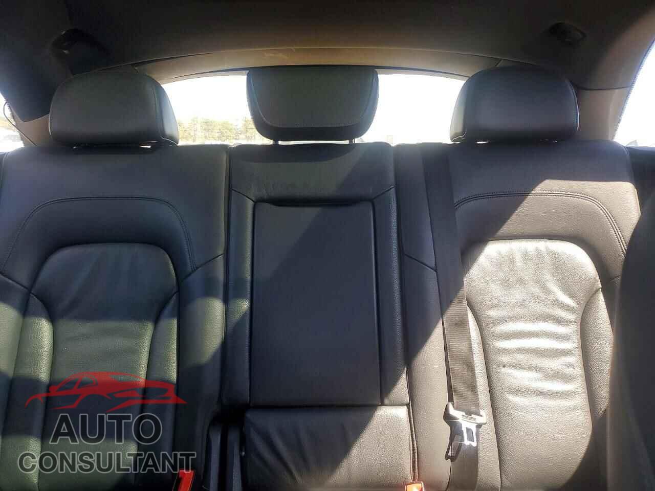 AUDI Q5 2015 - WA1LFAFP3FA124573