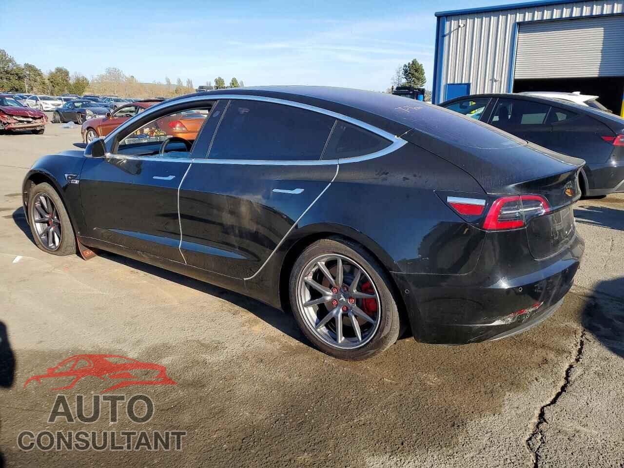 TESLA MODEL 3 2018 - 5YJ3E1EA9JF025441