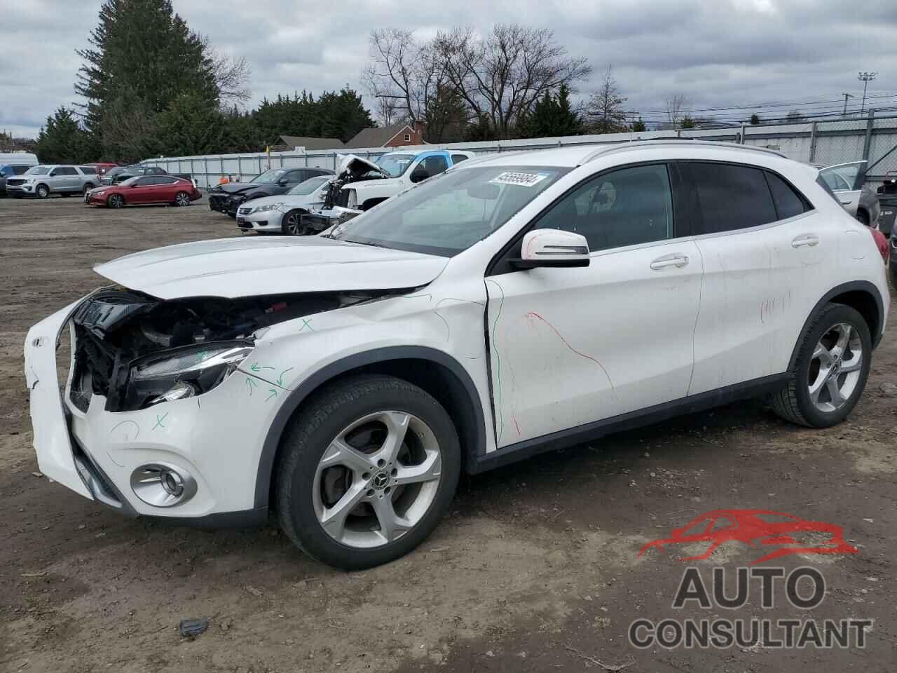 MERCEDES-BENZ GLA-CLASS 2018 - WDCTG4GB6JJ523214