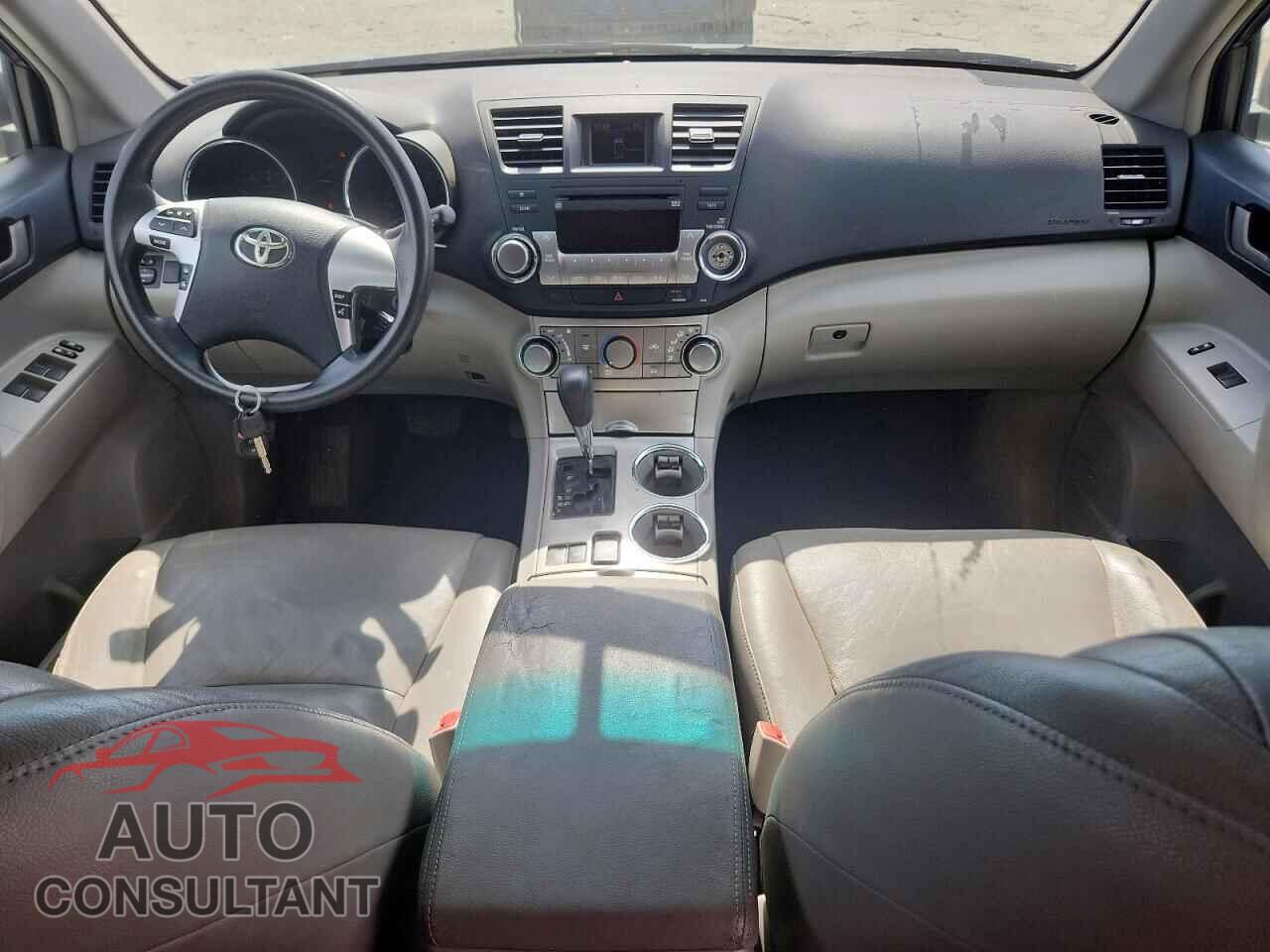 TOYOTA HIGHLANDER 2012 - 5TDZK3EH2CS055486