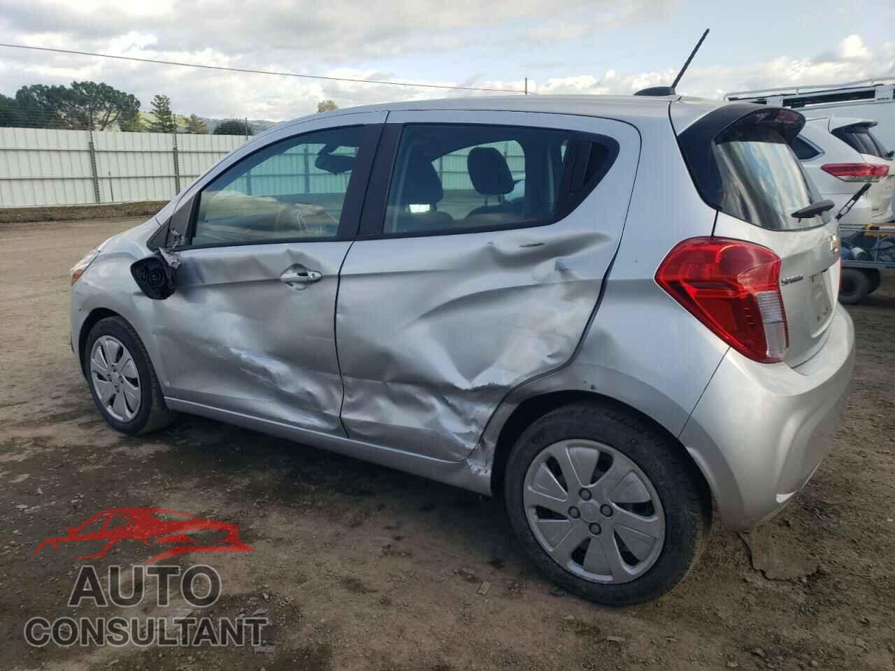 CHEVROLET SPARK 2017 - KL8CB6SA5HC767376