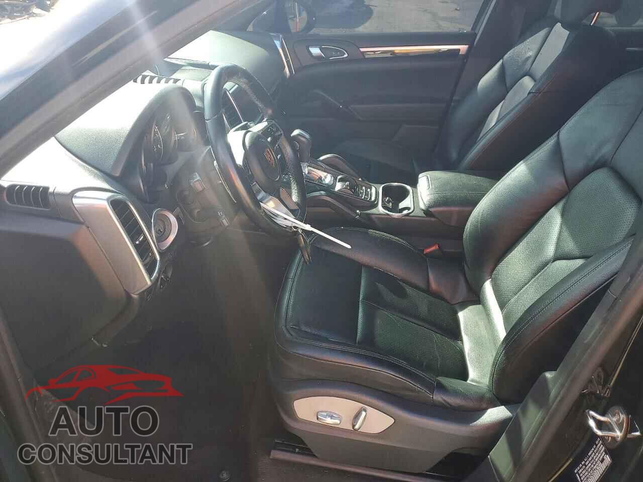 PORSCHE CAYENNE 2016 - WP1AA2A20GKA36099