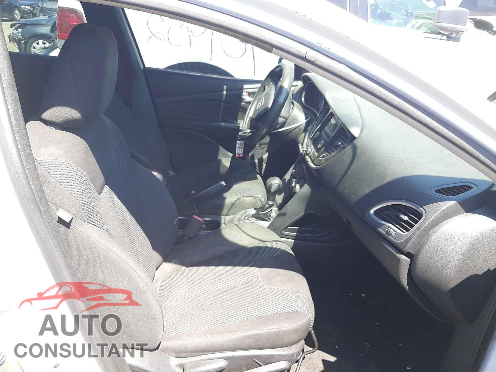 DODGE DART 2016 - 1C3CDFAA2GD540484