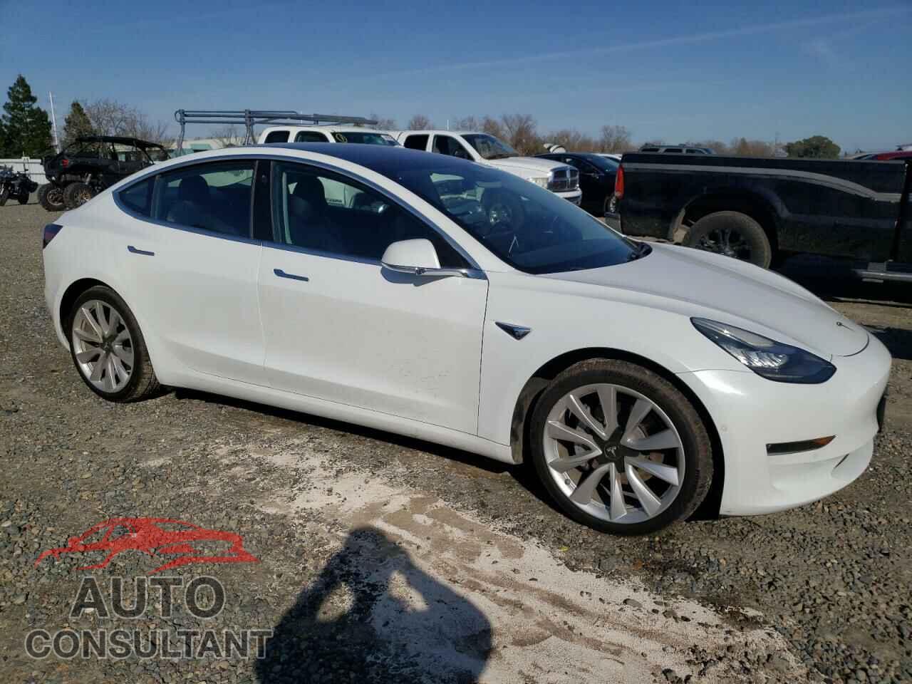 TESLA MODEL 3 2018 - 5YJ3E1EB4JF134396
