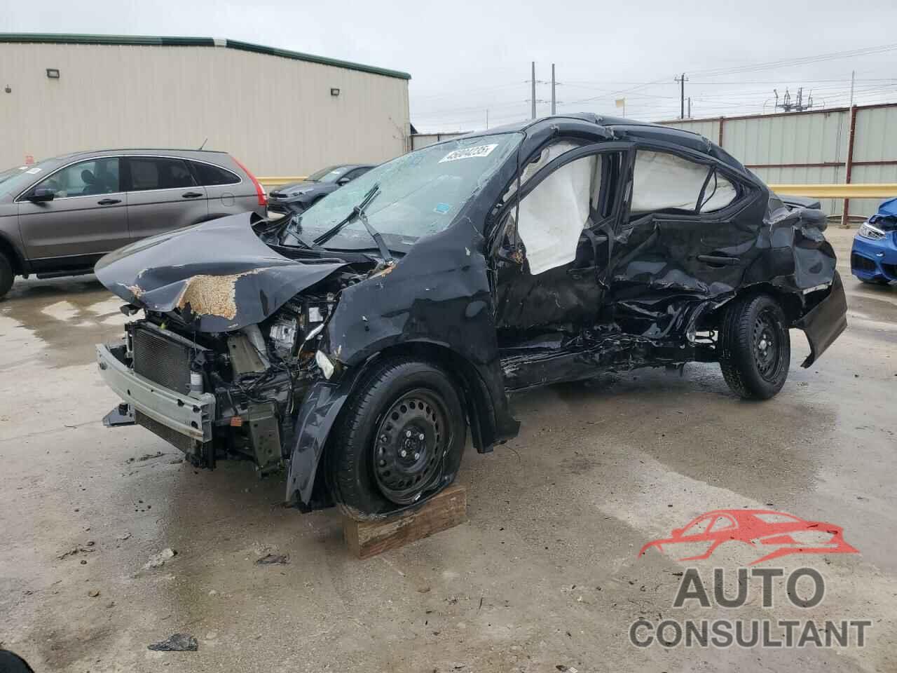NISSAN VERSA 2017 - 3N1CN7AP4HL803107