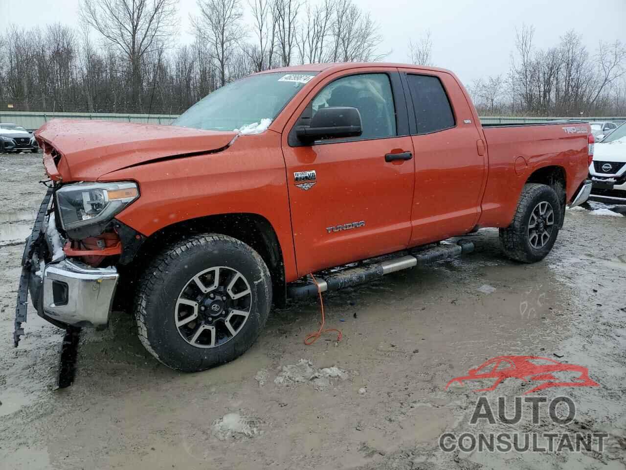 TOYOTA TUNDRA 2018 - 5TFUY5F18JX726902