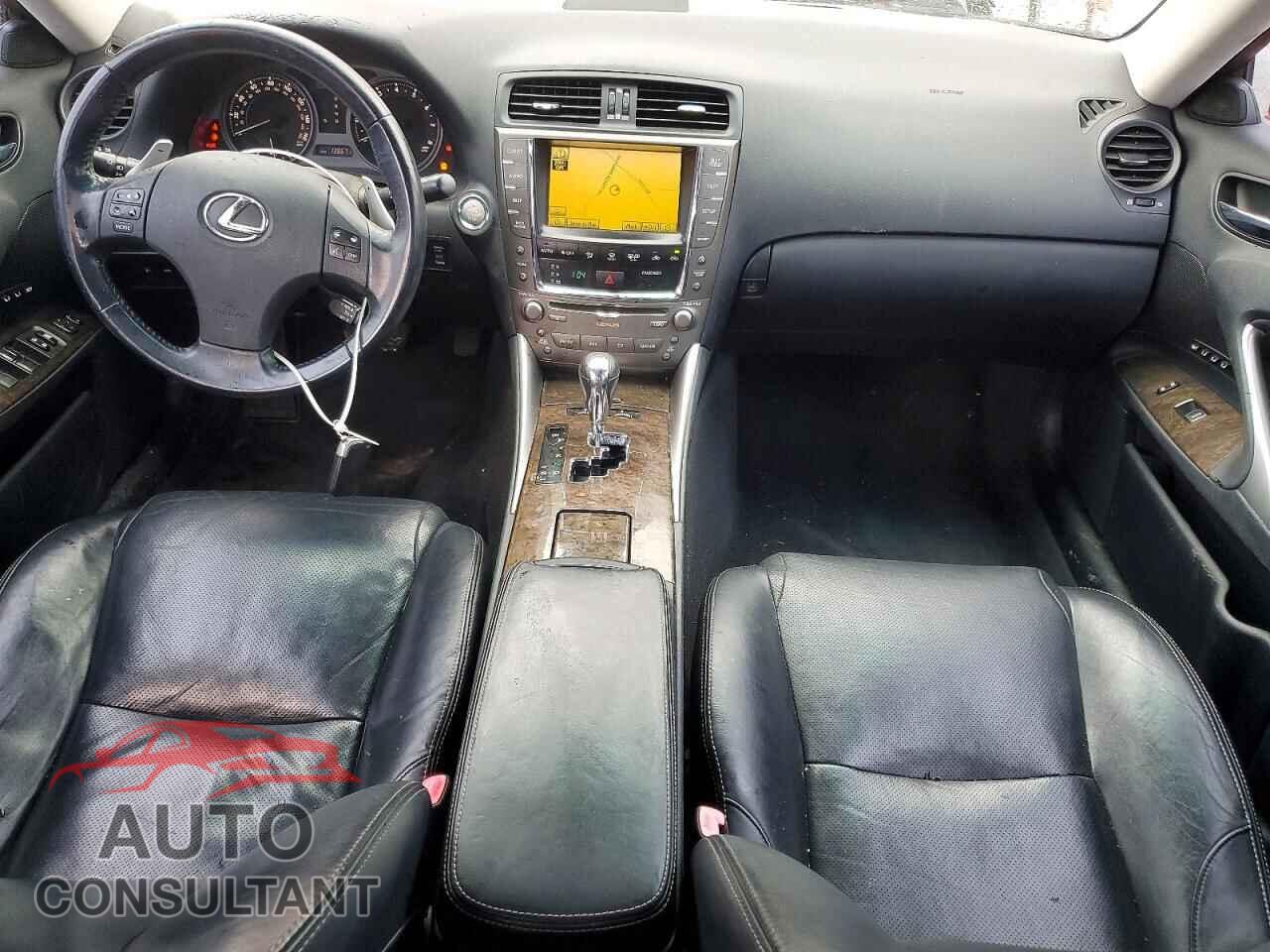 LEXUS IS 2010 - JTHCF5C2XA5036593
