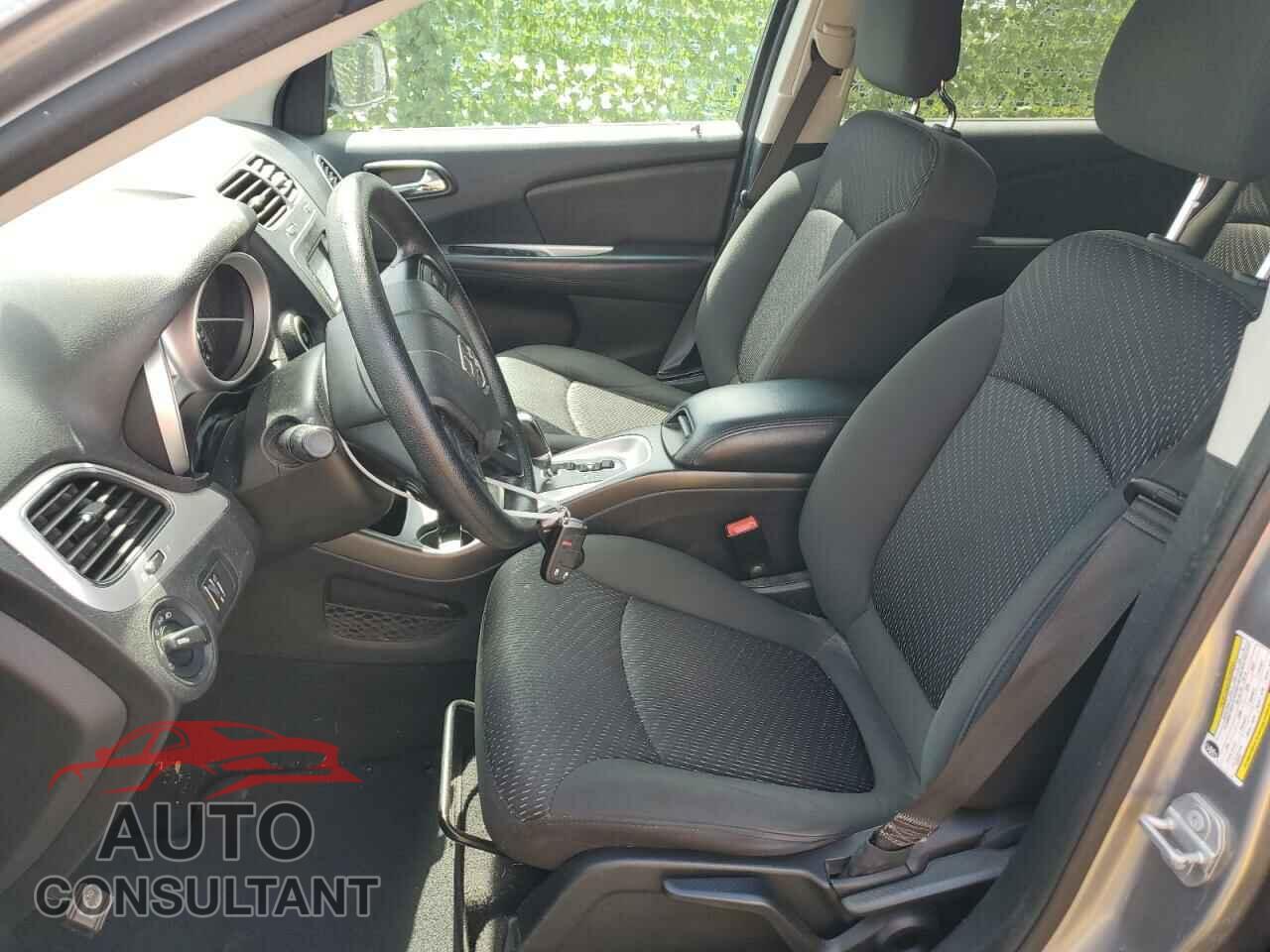 DODGE JOURNEY 2018 - 3C4PDCAB5JT302280