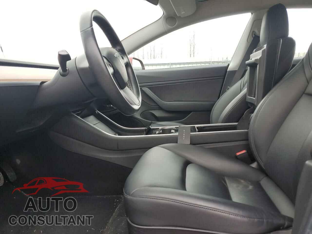 TESLA MODEL 3 2018 - 5YJ3E1EA5JF031673