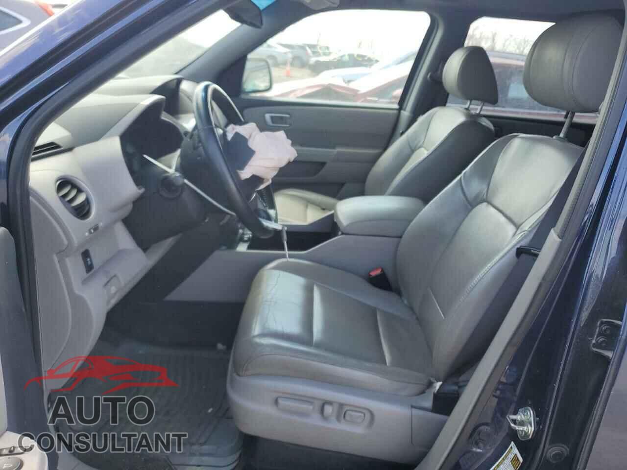 HONDA PILOT 2015 - 5FNYF4H55FB054168