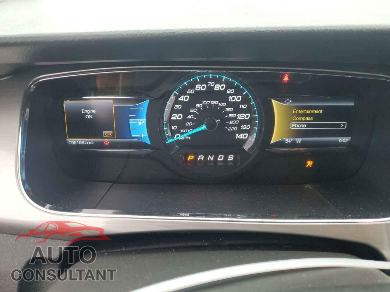 FORD TAURUS 2017 - 1FAHP2E85HG112486