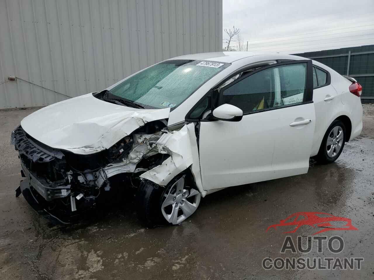 KIA FORTE 2018 - 3KPFK4A76JE197921