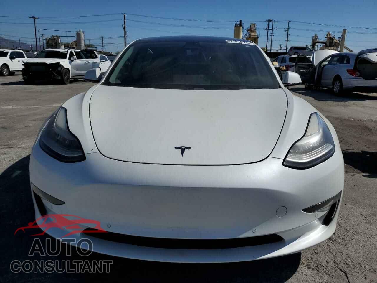 TESLA MODEL 3 2019 - 5YJ3E1EB1KF433510