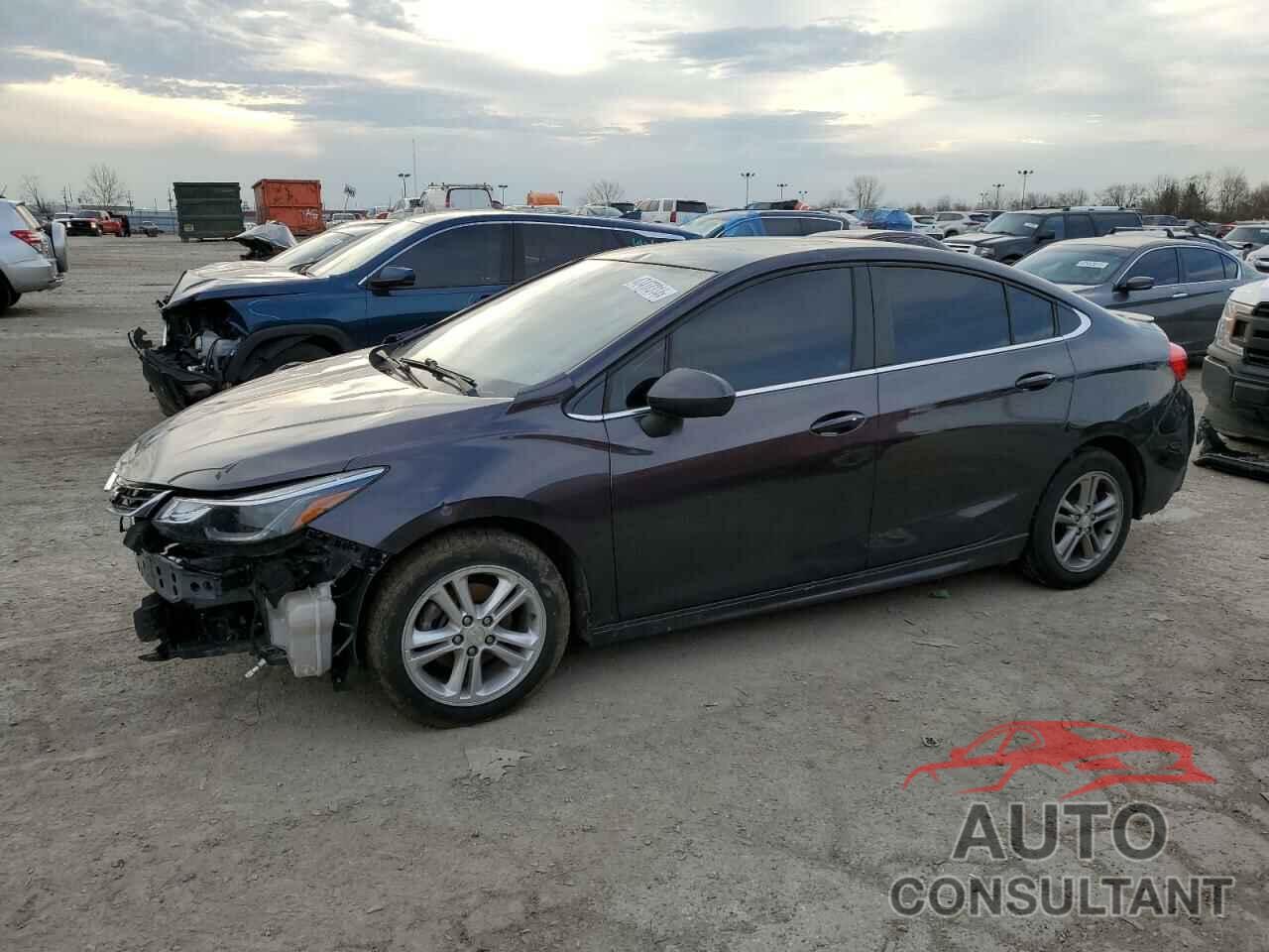 CHEVROLET CRUZE 2017 - 1G1BE5SM4H7111573