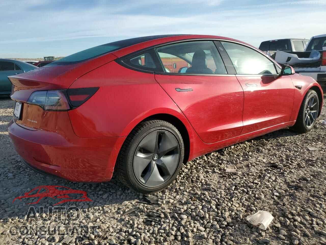 TESLA MODEL 3 2022 - 5YJ3E1EB2NF189757