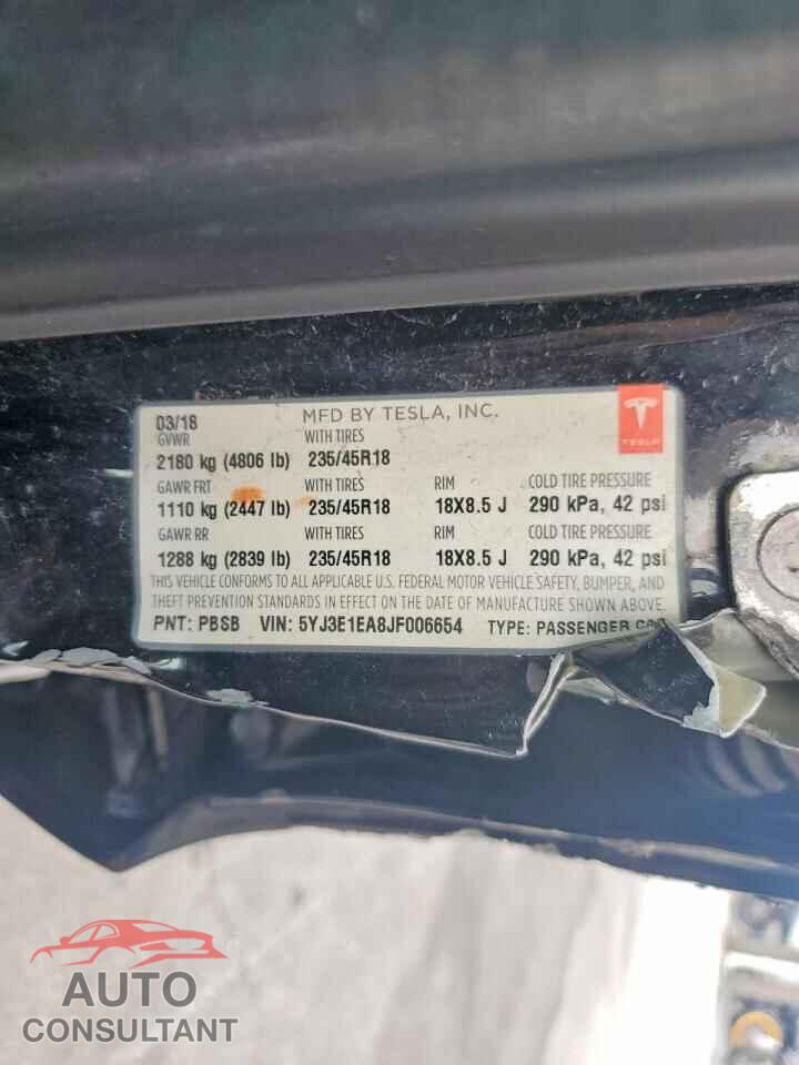 TESLA MODEL 3 2018 - 5YJ3E1EA8JF006654