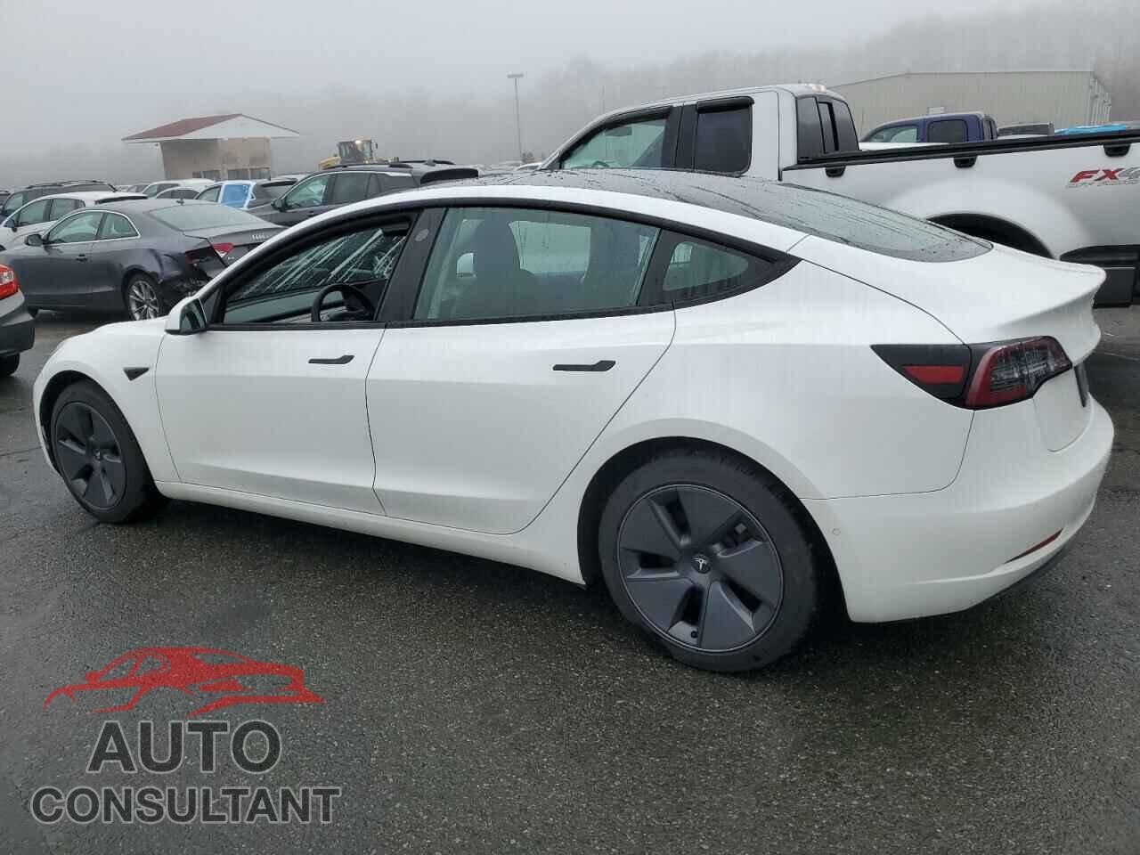 TESLA MODEL 3 2021 - 5YJ3E1EB2MF048413