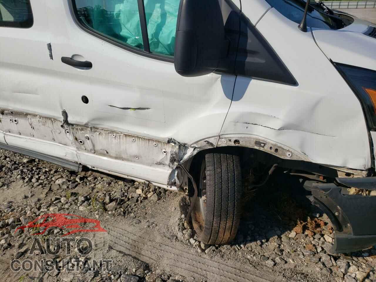 FORD TRANSIT CO 2017 - 1FTBW2ZM7HKA37085