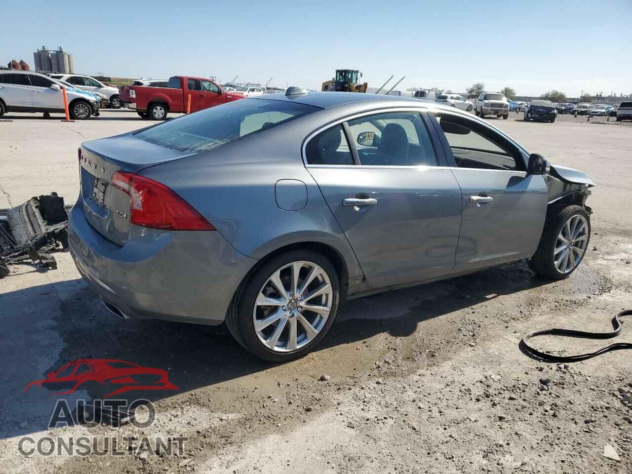 VOLVO S60 2018 - LYV402HM1JB170408