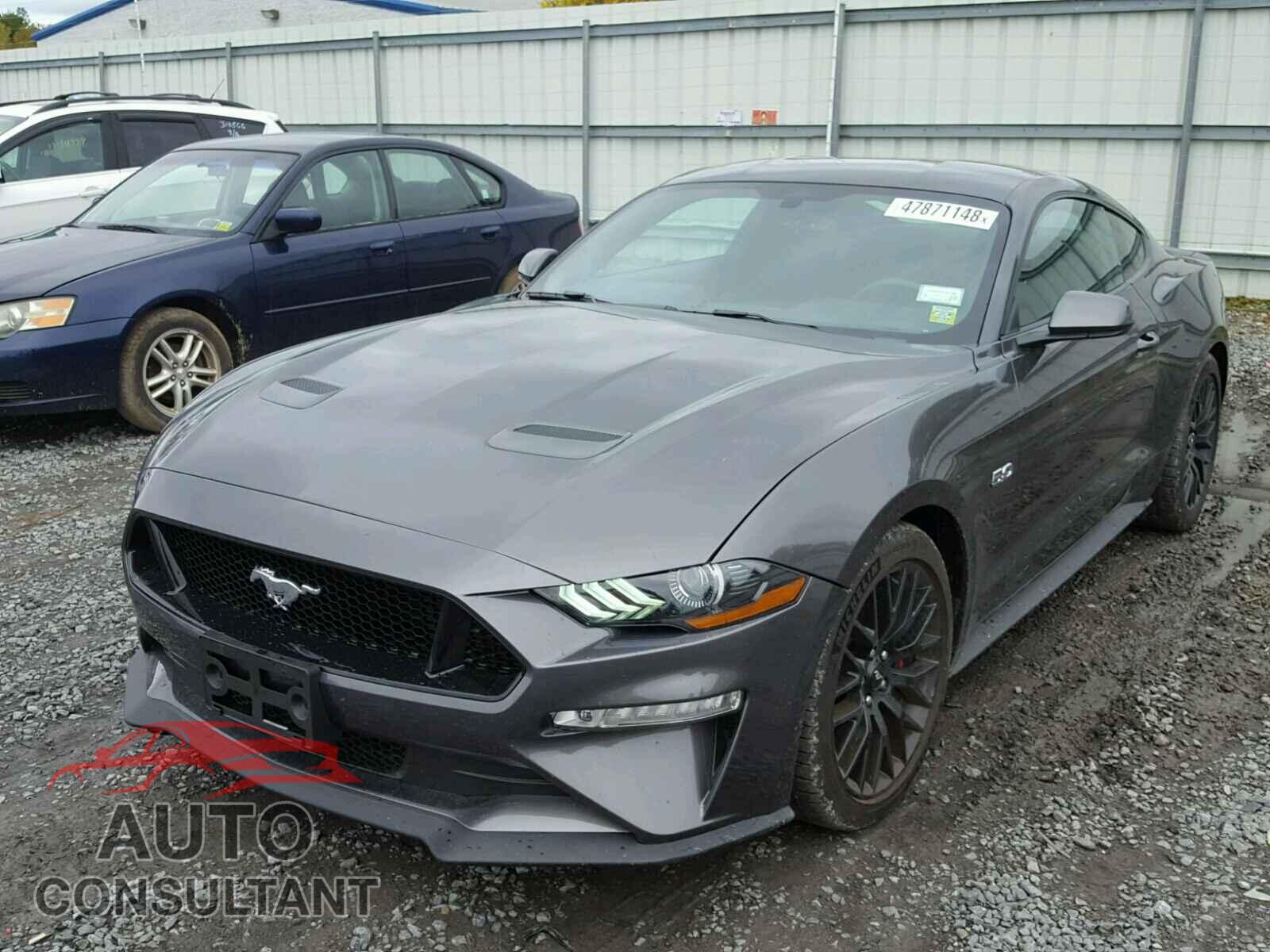 FORD MUSTANG 2018 - 1FA6P8CF1J5112532