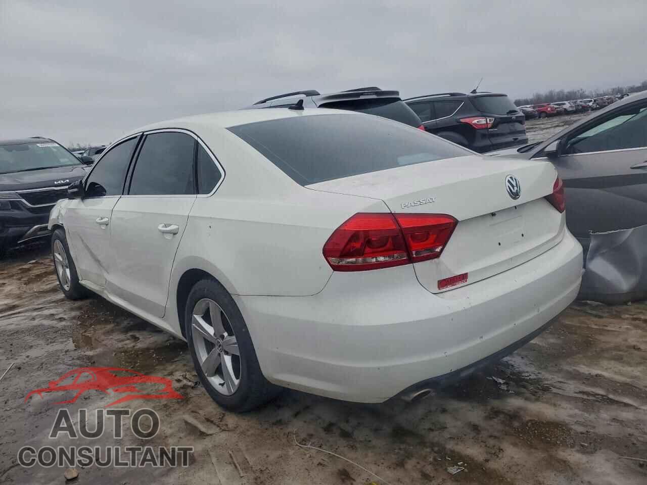 VOLKSWAGEN PASSAT 2013 - 1VWBP7A36DC123714