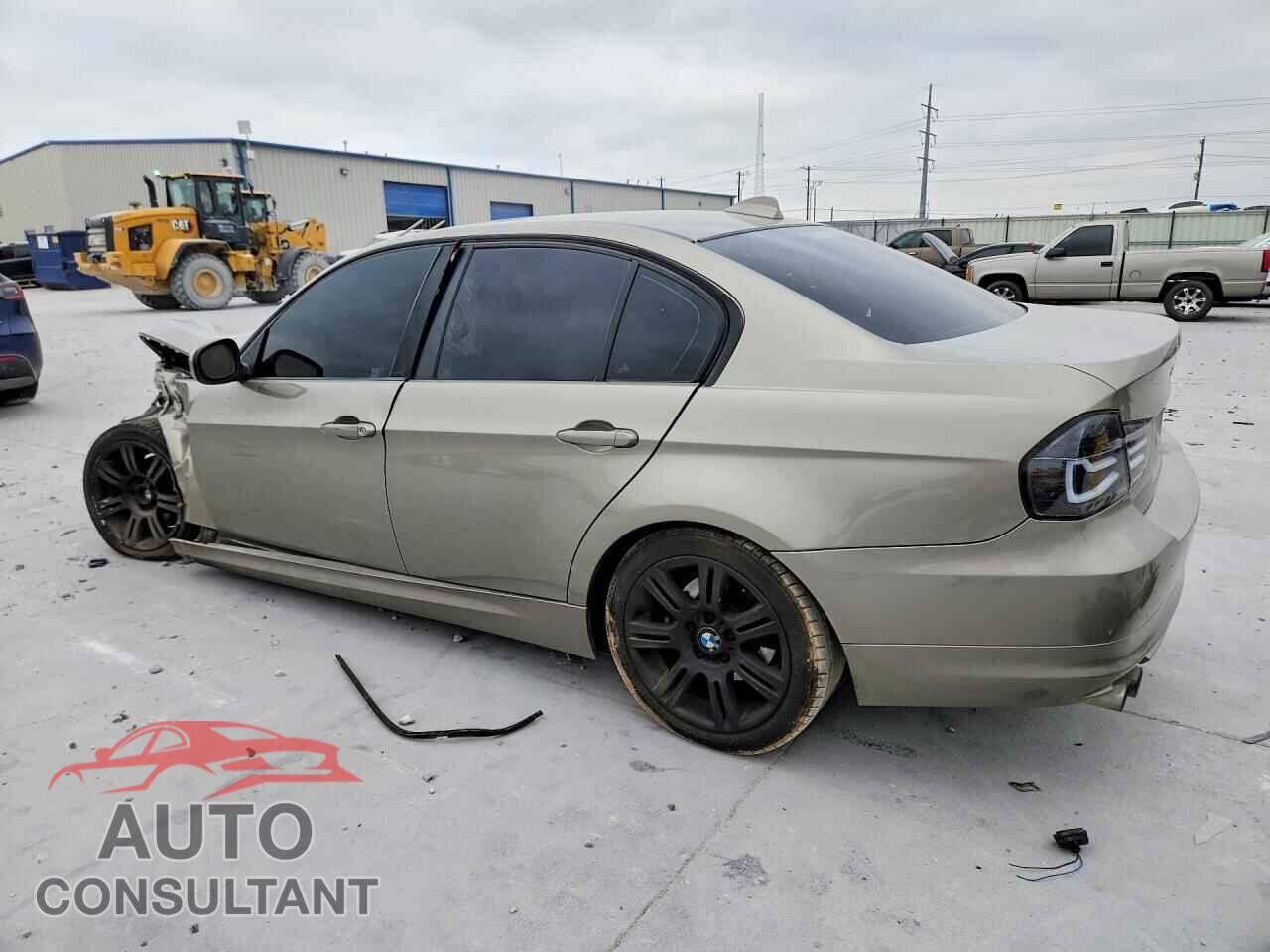 BMW 3 SERIES 2011 - WBAPH7G59BNM56471