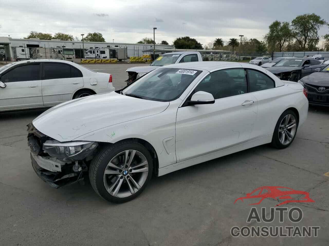 BMW 4 SERIES 2018 - WBA4Z1C52JEC59842