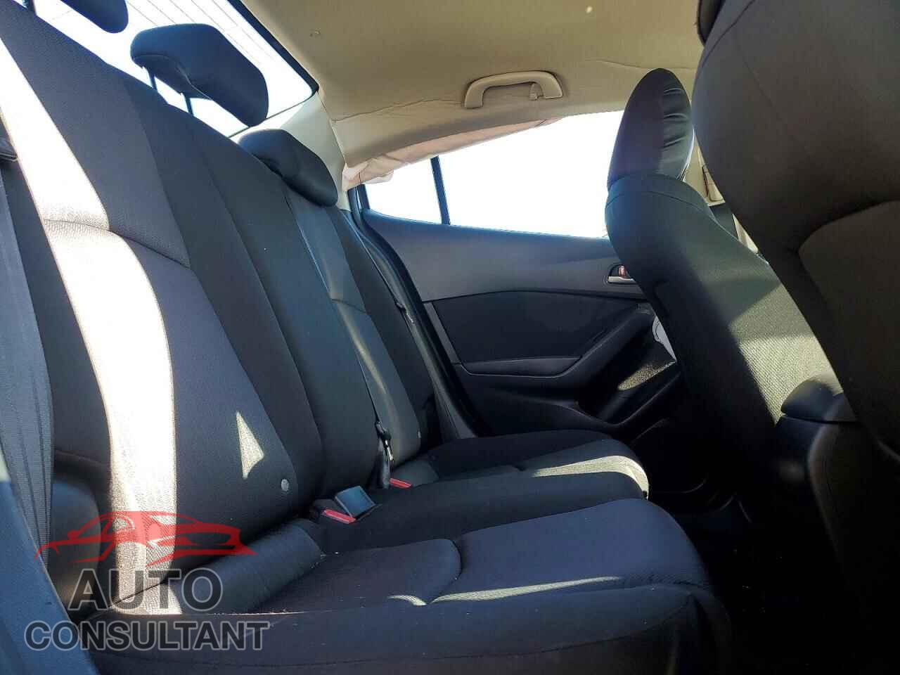 MAZDA 3 2015 - 3MZBM1U75FM177768