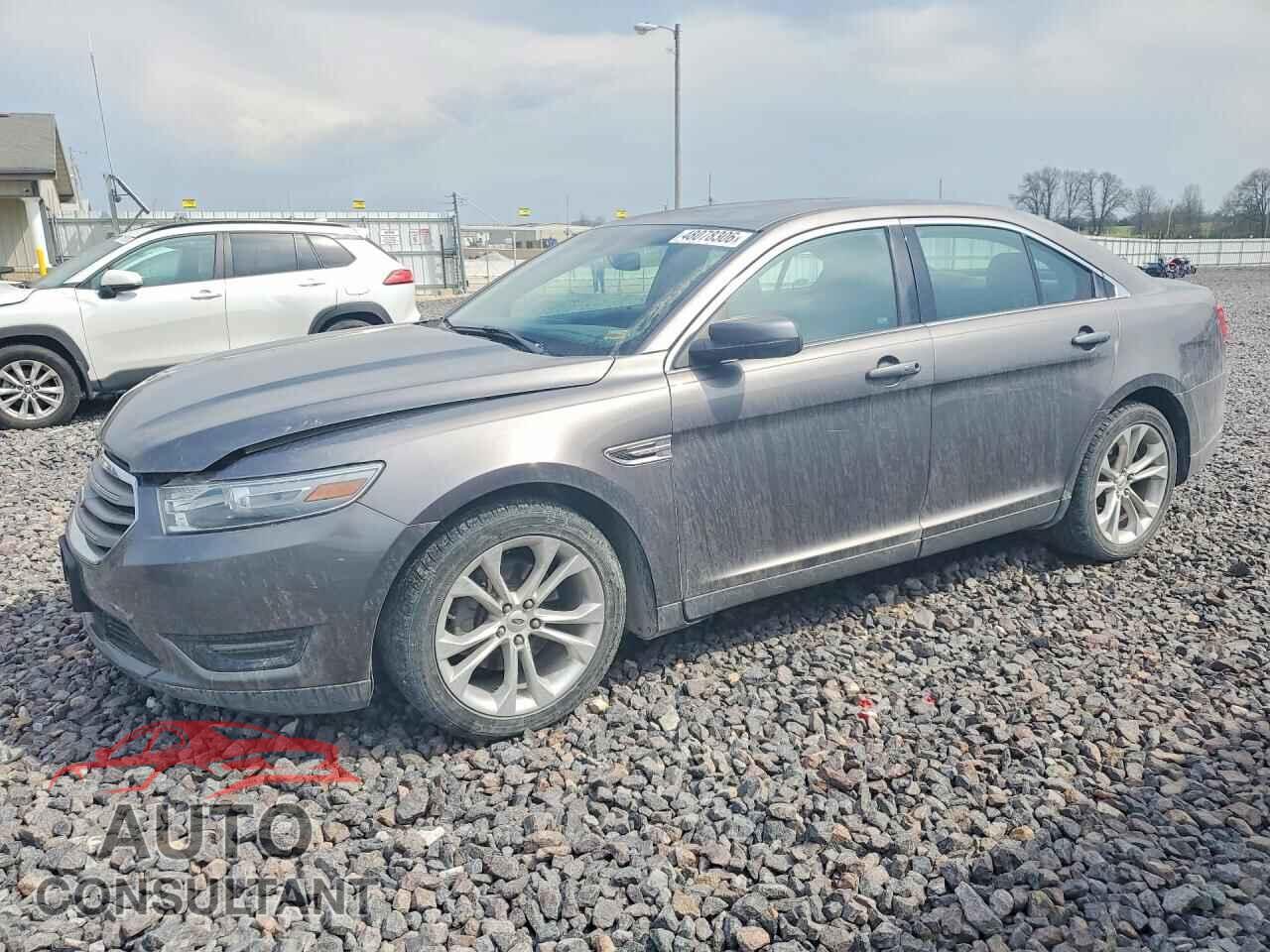 FORD TAURUS 2013 - 1FAHP2E82DG100631
