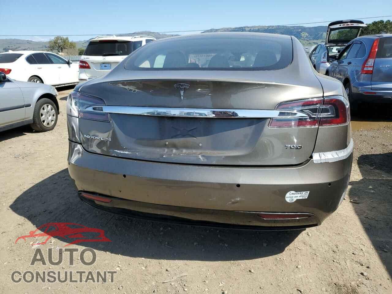 TESLA MODEL S 2016 - 5YJSA1E26GF144055