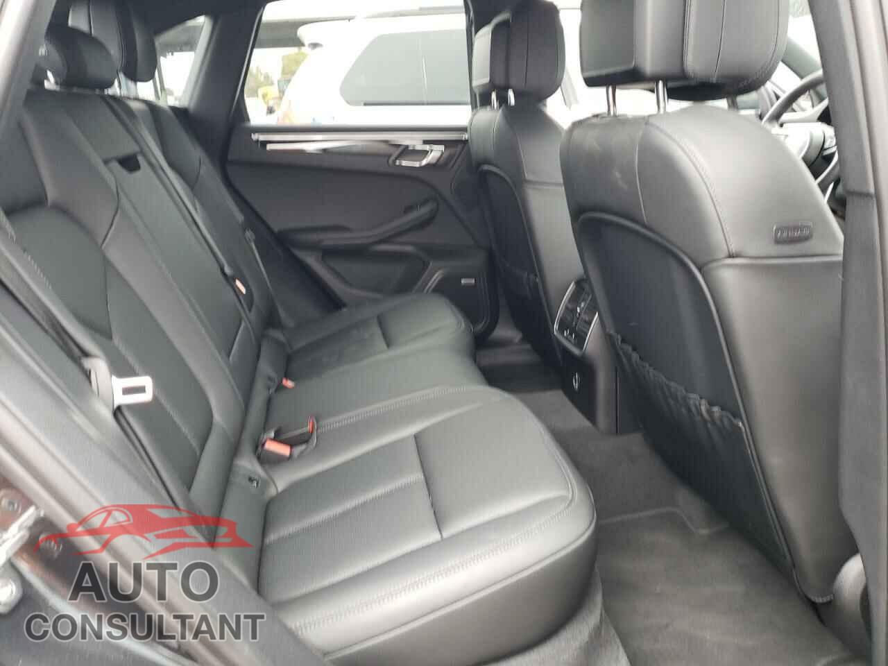 PORSCHE MACAN 2022 - WP1AA2A56NLB01894