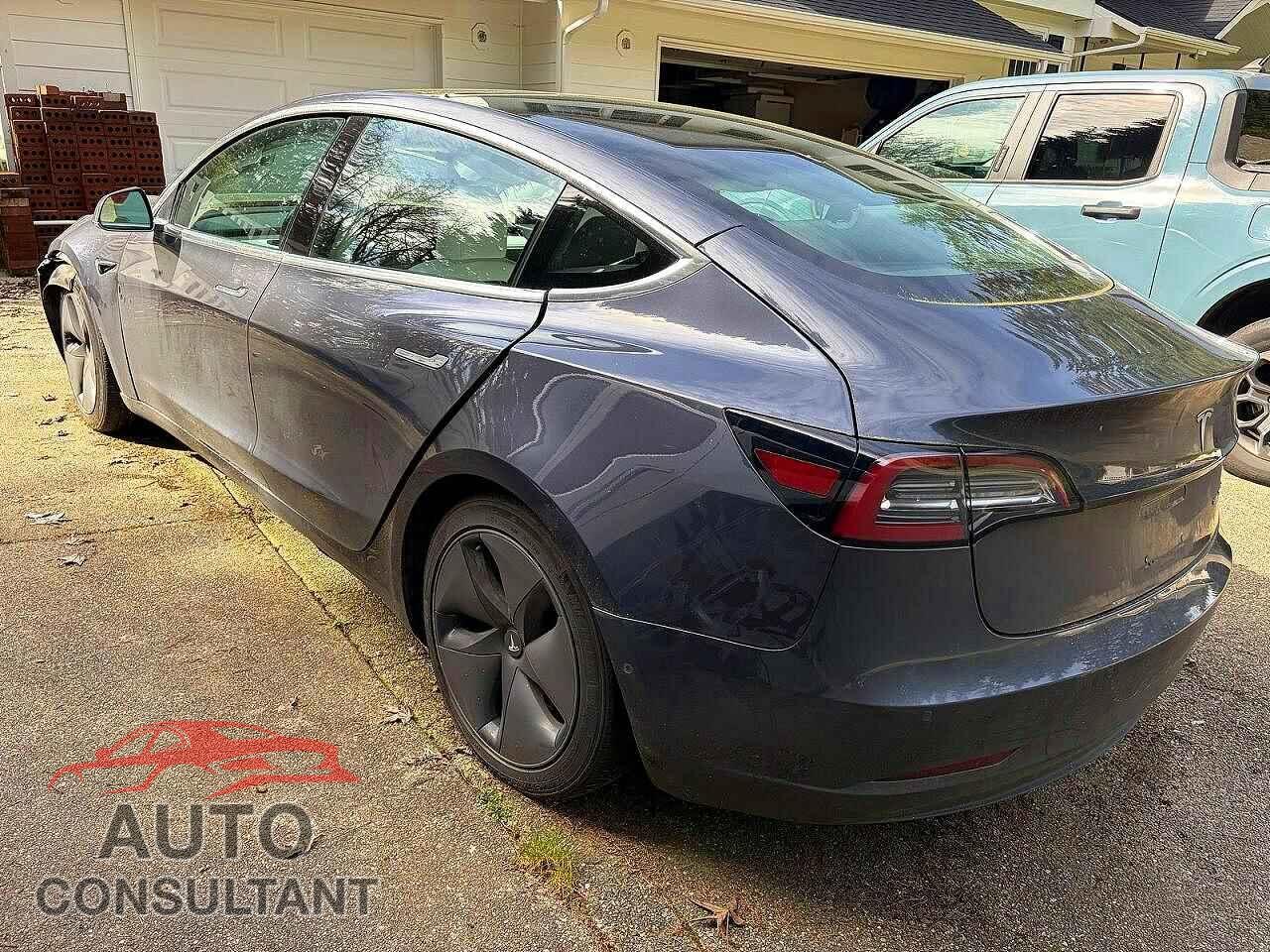 TESLA MODEL 3 2018 - 5YJ3E1EB4JF122216