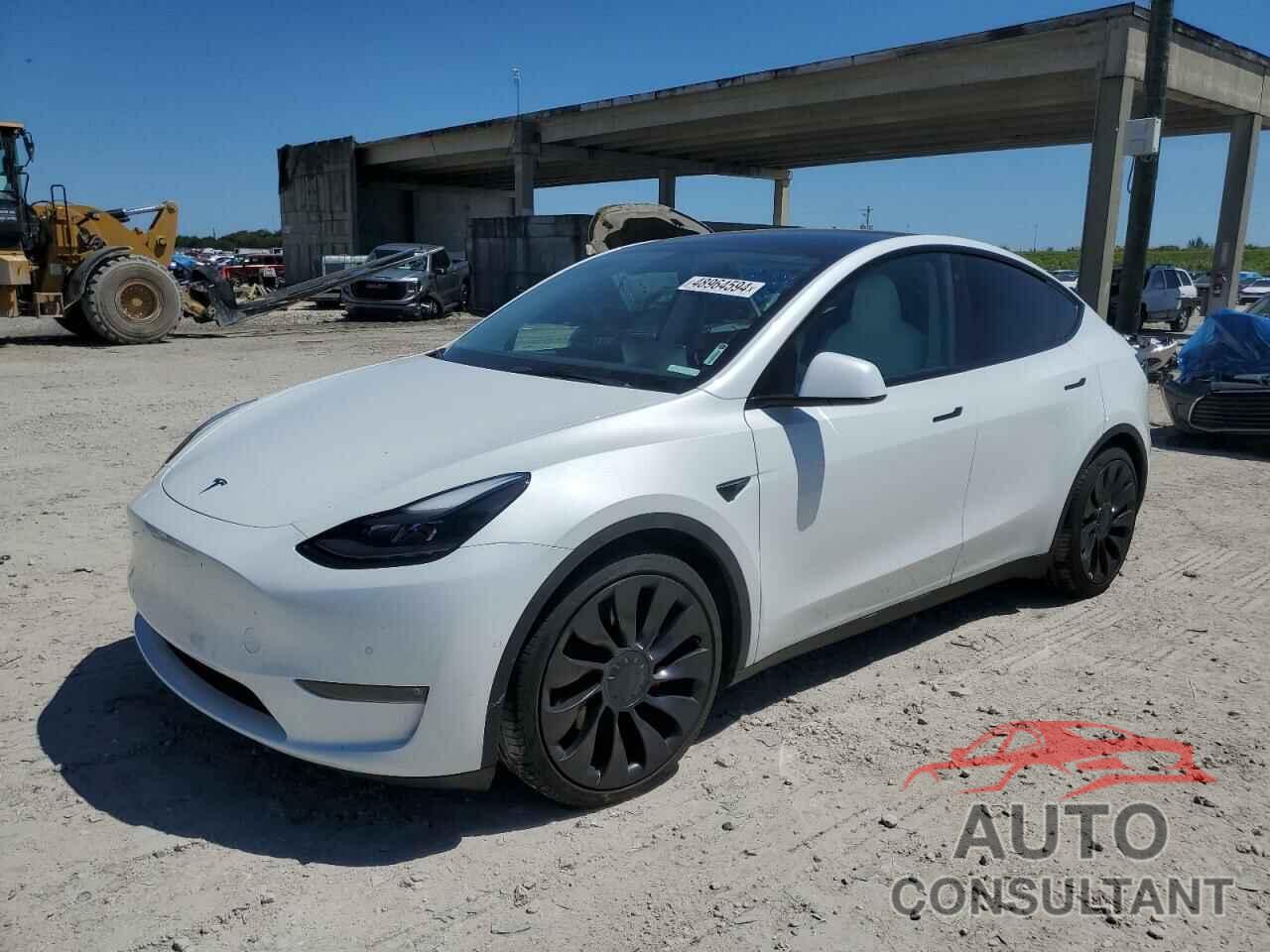 TESLA MODEL Y 2021 - 5YJYGDEF0MF304813