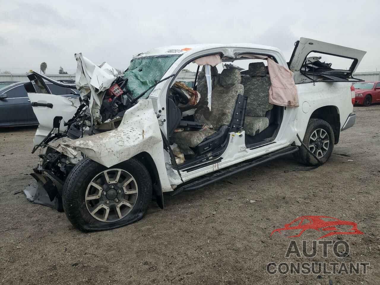 TOYOTA TUNDRA 2016 - 5TFDY5F11GX514786
