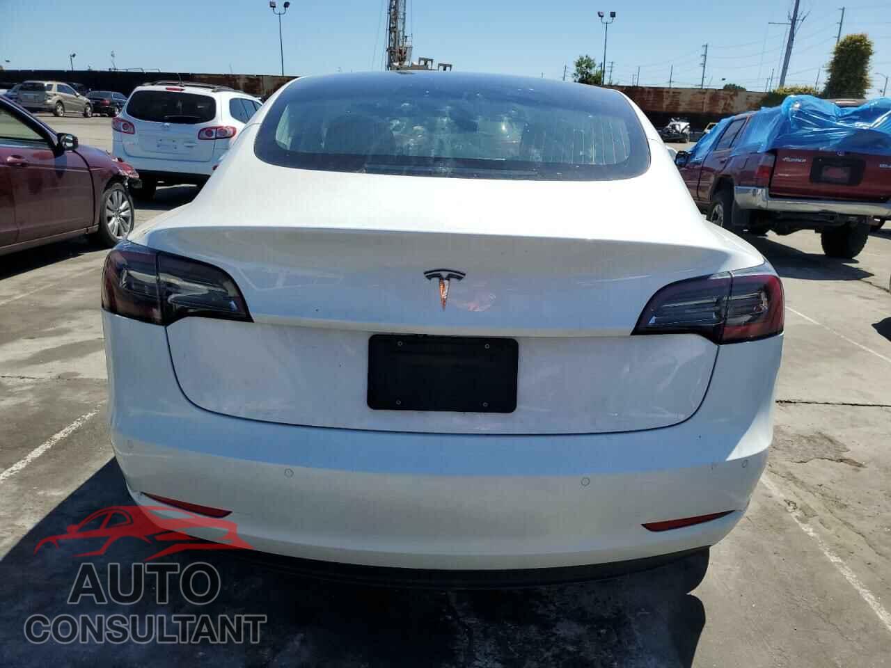 TESLA MODEL 3 2020 - 5YJ3E1EA4LF645004