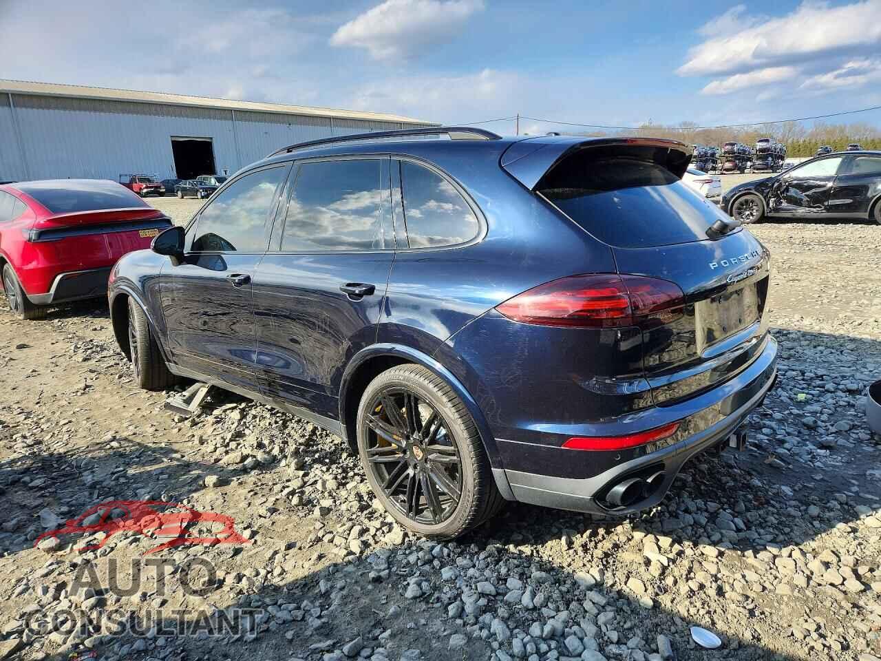 PORSCHE CAYENNE 2016 - WP1AC2A26GLA86140