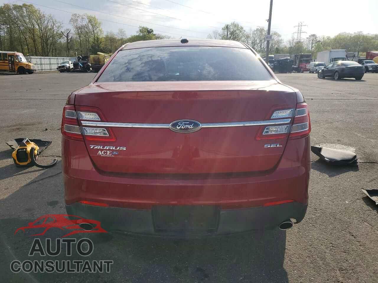 FORD TAURUS 2014 - 1FAHP2E80EG136092