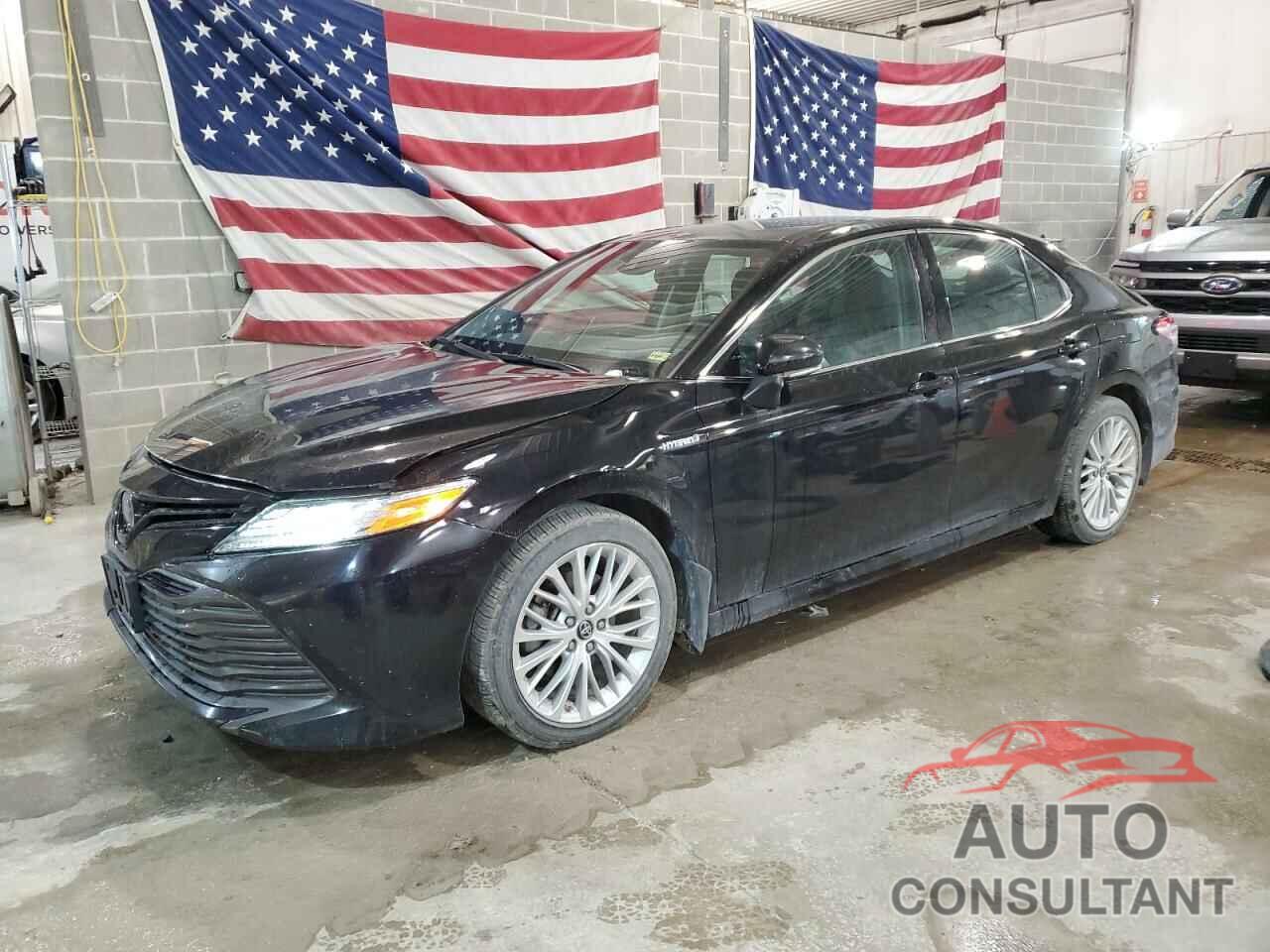TOYOTA CAMRY 2019 - 4T1B21HK0KU520950