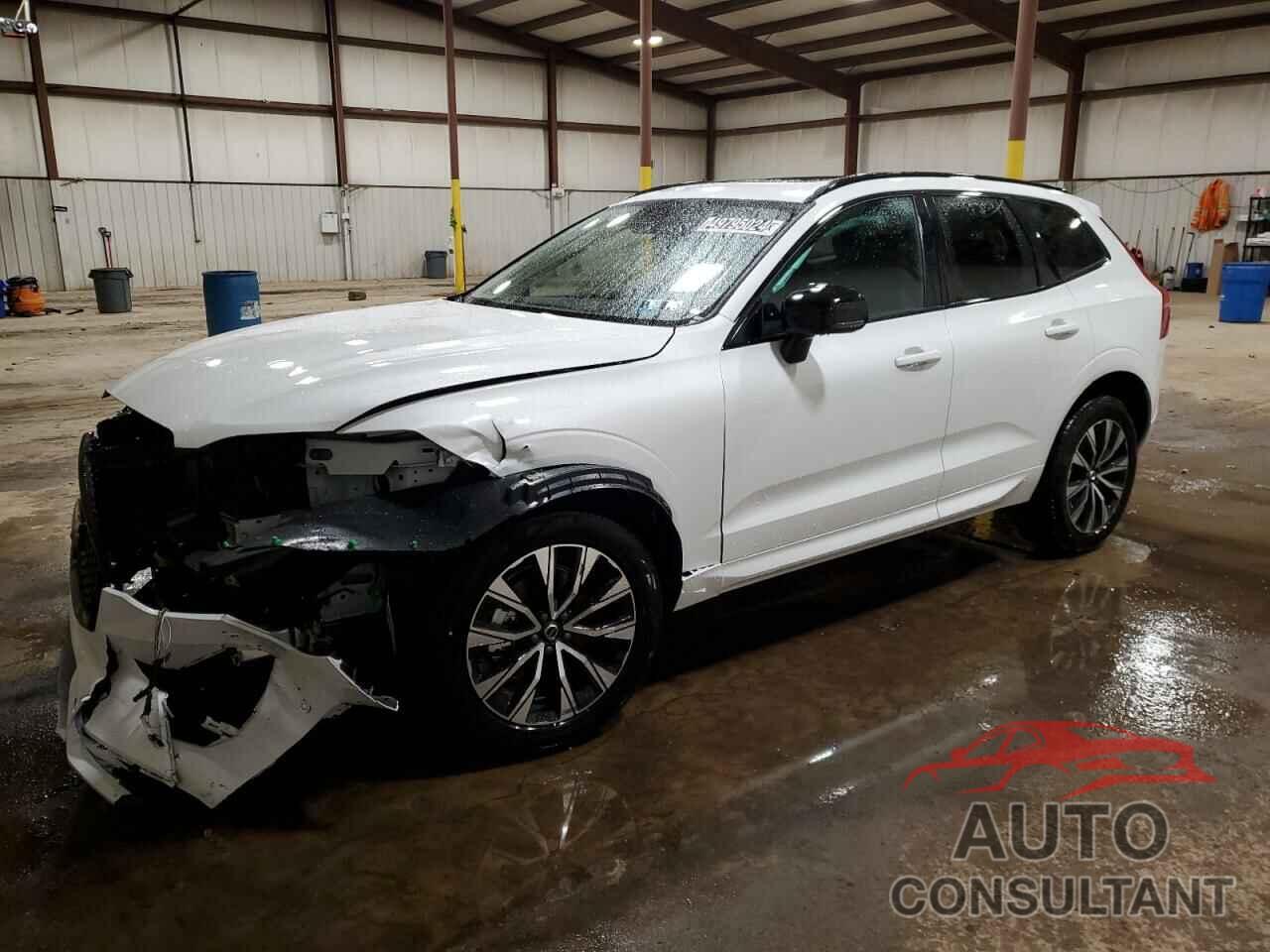 VOLVO XC60 PLUS 2024 - YV4L12RL0R1885565