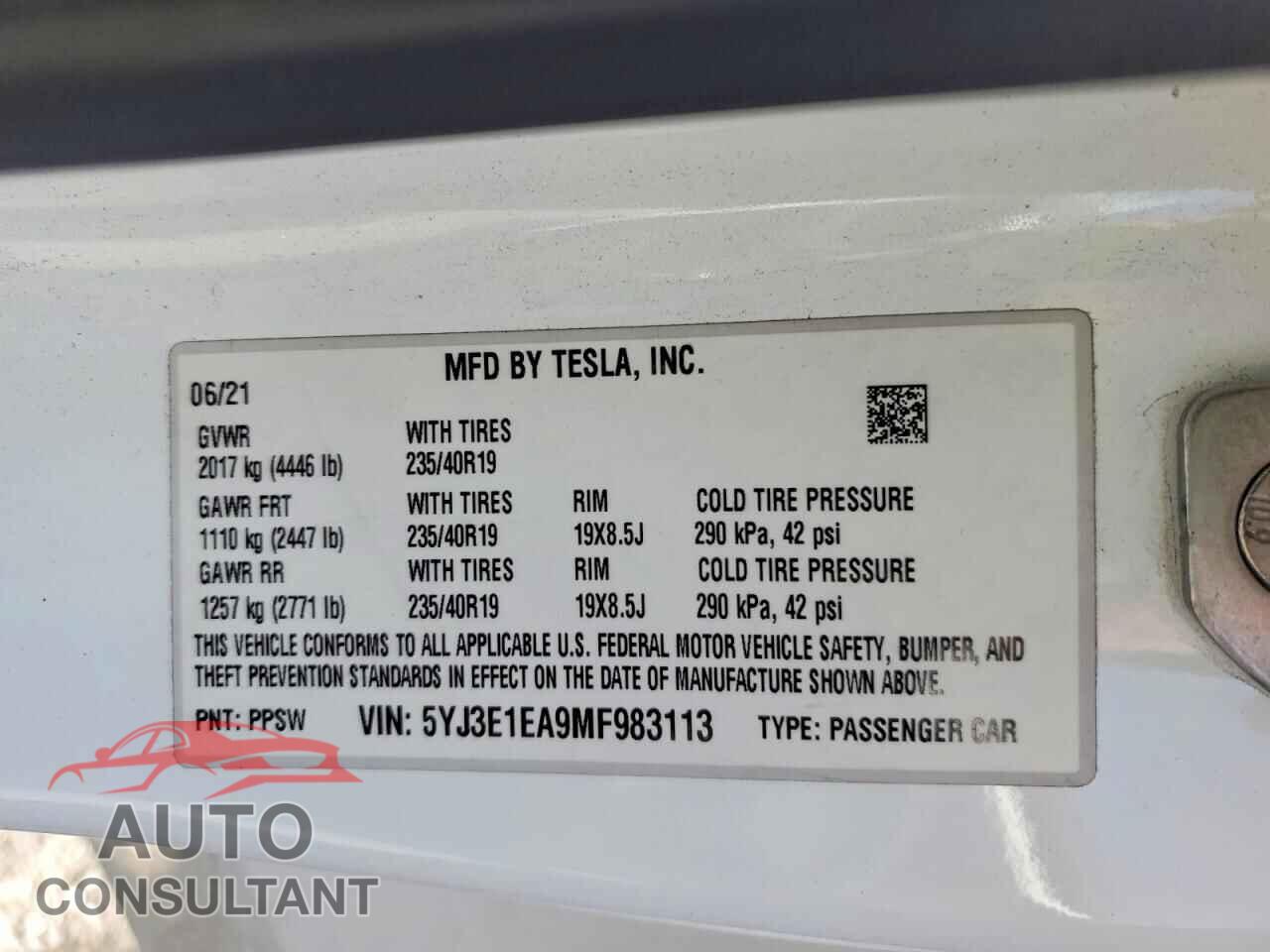 TESLA MODEL 3 2021 - 5YJ3E1EA9MF983113